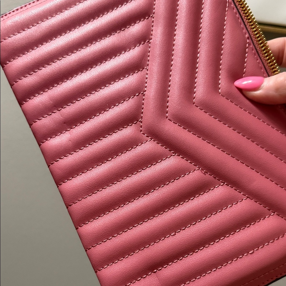 Pink Quilted Wristlet Clutch - Picture 4 of 5